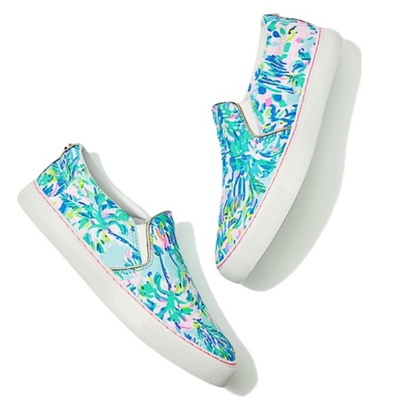 Lilly Pulitzer Blue Ibiza Cabana Cocktail Julie Slip On Sneakers, Size 8, EUC - Picture 1 of 8